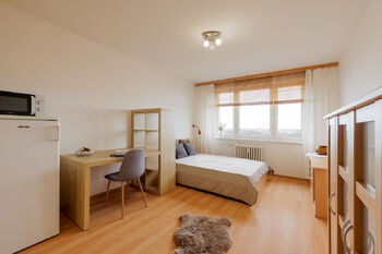 Prodej bytu 1+kk v osobním vlastnictví 27 m², Praha 4 - Háje