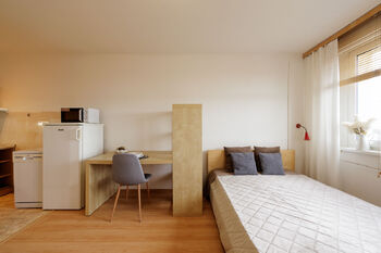 Prodej bytu 1+kk v osobním vlastnictví 27 m², Praha 4 - Háje