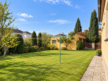 Prodej domu 118 m², Ostrov