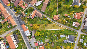 Prodej pozemku 905 m², Týnec nad Labem