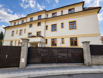 Pronájem bytu 2+kk v osobním vlastnictví 65 m², Praha 10 - Vinohrady