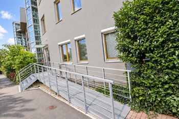 Pronájem bytu 2+kk v osobním vlastnictví 70 m², Praha 6 - Vokovice