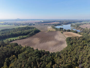 Prodej pozemku 99492 m², Rokytno