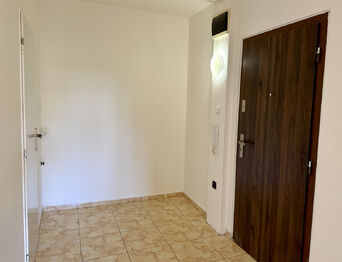 Prodej bytu 2+1 v osobním vlastnictví 42 m², Praha 8 - Bohnice