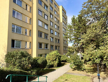 Prodej bytu 2+1 v osobním vlastnictví 42 m², Praha 8 - Bohnice