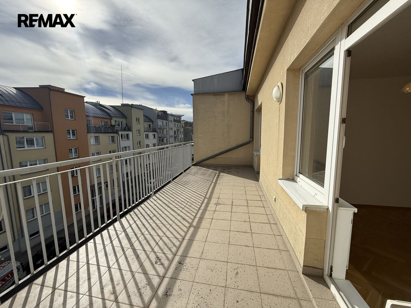 Pronájem bytu 2+1 v osobním vlastnictví 65 m², Praha 4 - Kunratice, Praha – náhled fotky 2