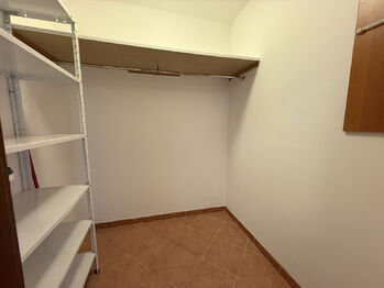 Pronájem bytu 2+1 v osobním vlastnictví 65 m², Praha 4 - Kunratice