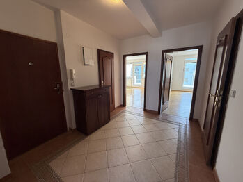 Pronájem bytu 2+1 v osobním vlastnictví 65 m², Praha 4 - Kunratice