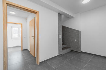 Pronájem domu 173 m², Horní Lukavice