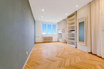 Prodej bytu 3+1 v osobním vlastnictví 76 m², Cheb