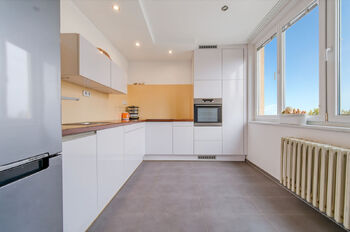 Prodej bytu 3+1 v osobním vlastnictví 76 m², Cheb
