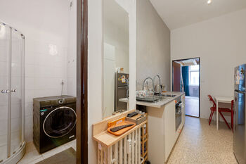 Prodej bytu 1+1 v osobním vlastnictví 27 m², Praha 8 - Libeň
