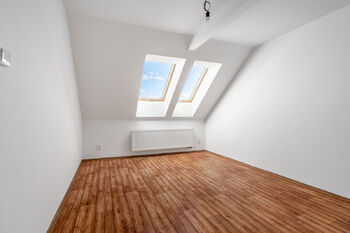 Pokoj 3 - Prodej bytu 3+kk v osobním vlastnictví 61 m², Beroun