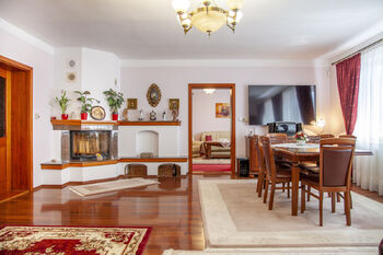 Prodej domu 168 m², Police