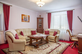 Prodej domu 168 m², Police