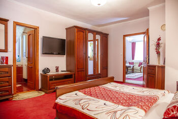 Prodej domu 168 m², Police