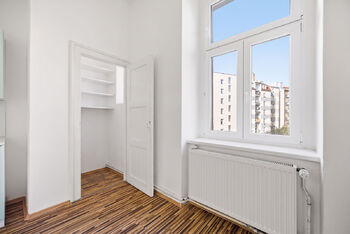 Prodej bytu 2+1 v osobním vlastnictví 92 m², Praha 6 - Bubeneč