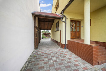 Prodej domu 182 m², Veselí nad Moravou