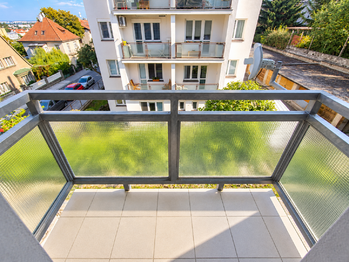Pronájem bytu 2+1 v osobním vlastnictví 66 m², Praha 6 - Břevnov