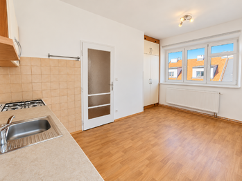 Pronájem bytu 2+1 v osobním vlastnictví 66 m², Praha 6 - Břevnov