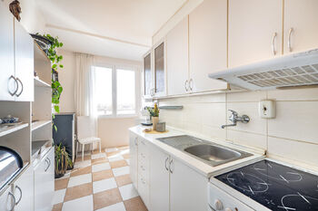 Kuchyně. - Prodej bytu 2+1 v osobním vlastnictví 60 m², Nová Včelnice