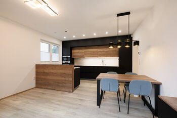 Kuchyň 1 - Prodej bytu 3+kk v osobním vlastnictví 71 m², Hronov 