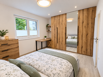 Ložnice - Prodej bytu 3+kk v osobním vlastnictví 71 m², Hronov