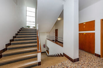 Pronájem bytu 2+1 v osobním vlastnictví 74 m², Praha 4 - Nusle