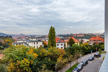 Pronájem bytu 2+1 v osobním vlastnictví 74 m², Praha 4 - Nusle