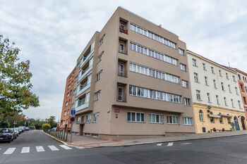 Pronájem bytu 2+1 v osobním vlastnictví 74 m², Praha 4 - Nusle