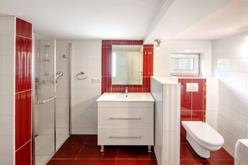 +420 721 415 122|Lucie Krechterová|lucie.krechterova@remax.cz - Prodej domu 140 m², Karviná