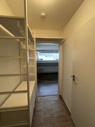 Pronájem bytu 1+kk v osobním vlastnictví 36 m², Benešov