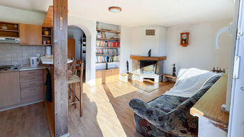 Obývací pokoj - Prodej domu 60 m², Chotýšany