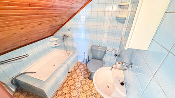 Koupelna - Prodej domu 60 m², Chotýšany