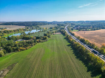 Prodej domu 280 m², Družec