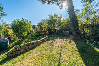 Prodej domu 280 m², Družec