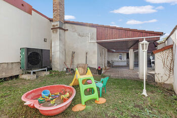 Prodej domu 120 m², Hostivice