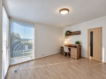 Pronájem domu 183 m², Litvínovice