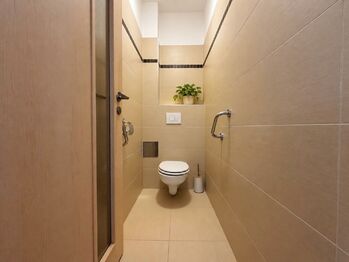 Pronájem domu 183 m², Litvínovice