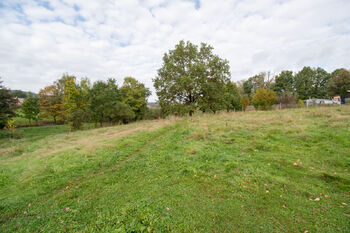 Prodej pozemku 4960 m², Markvartice