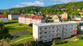 Pronájem bytu 2+1 v družstevním vlastnictví 52 m², Krupka
