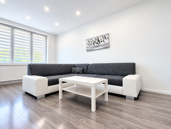 Pronájem bytu 2+1 v družstevním vlastnictví 52 m², Krupka