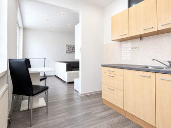 Pronájem bytu 2+1 v družstevním vlastnictví 52 m², Krupka