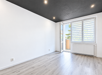 Pronájem bytu 2+1 v družstevním vlastnictví 52 m², Krupka