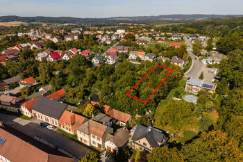 Prodej pozemku 900 m², Chýnov