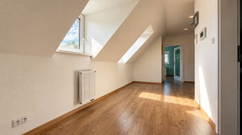 Pronájem domu 130 m², Černolice