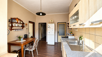 Prodej domu 150 m², Želkovice