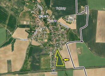 Prodej pozemku 20106 m², Tuklaty
