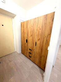 Pronájem bytu 1+1 v osobním vlastnictví 30 m², Vsetín
