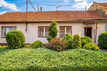 Prodej domu 103 m², Uhřice